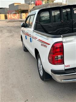 تويوتا هايلوكس